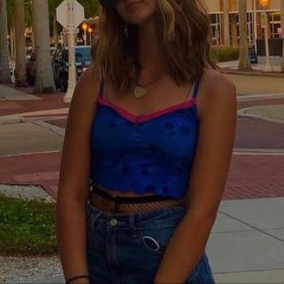 Y2K CAMI TOP - Picture 4 of 4